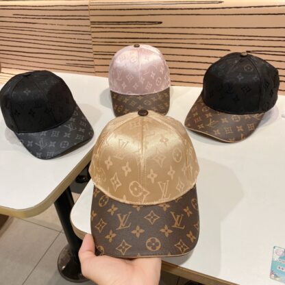Louis Vuitton Korean version of the new British sports baseball cap - Image 4