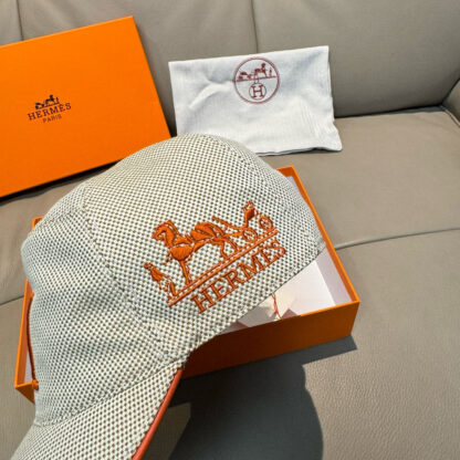 Hermès canvas breathable baseball cap - Image 4