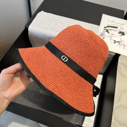 Dior exquisite and fashionable bucket hat - Image 5