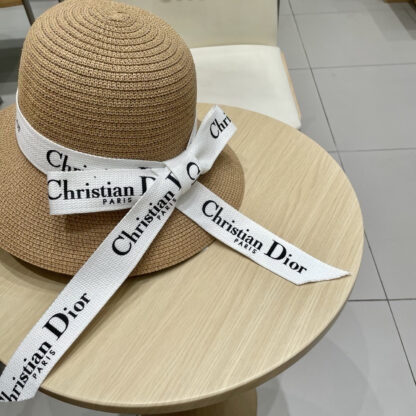 Dior exquisite ladylike straw hat - Image 5