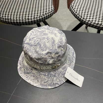 Dior exquisite and fashionable bucket hat - Image 5