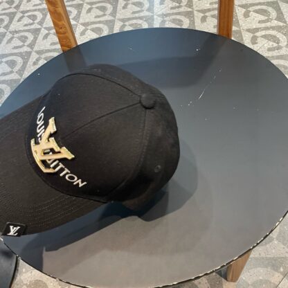 Louis Vuitton Classic Baseball Cap - Image 4
