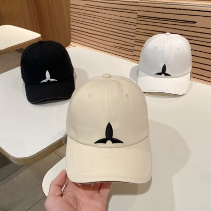 Louis Vuitton Unisex Baseball Cap - Image 4