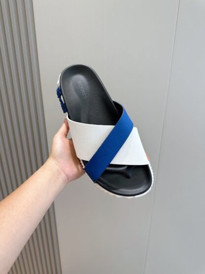 Hermès men's white and blue color matching cross ultra-light and comfortable slippers - Image 4