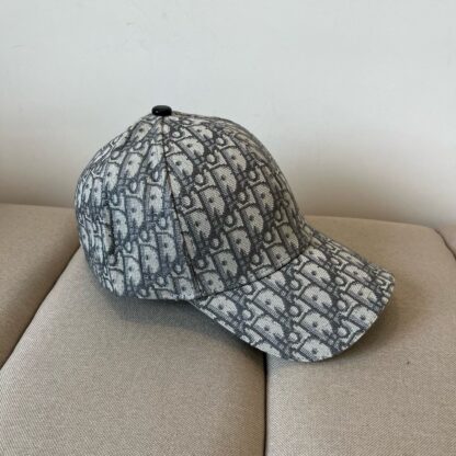 Dior elegant simple baseball cap - Image 5