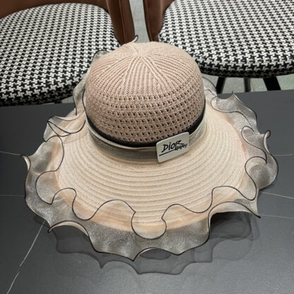 Dior elegant wide-brimmed sun hat - Image 4