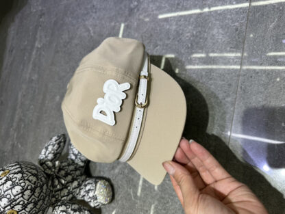 Dior stylish versatile beret - Image 5
