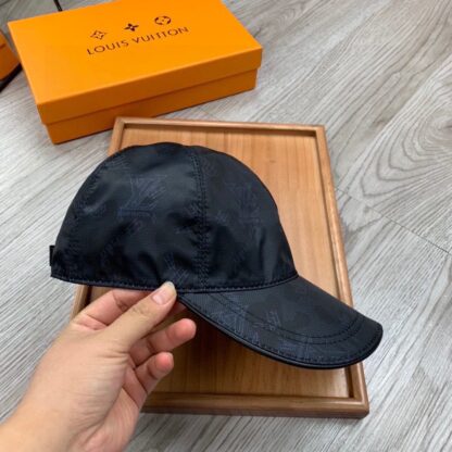 Louis Vuitton cowhide hat - Image 4
