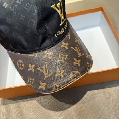 Louis Vuitton new baseball cap - Image 4