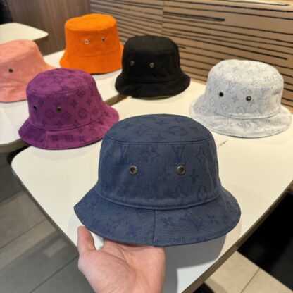 Louis Vuitton Korean version of the new British style bucket hat - Image 4