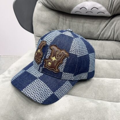 Louis Vuitton Unisex Baseball Cap - Image 4