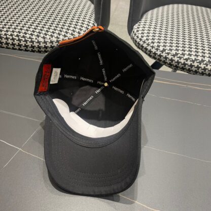 Hermès canvas baseball cap - Image 4