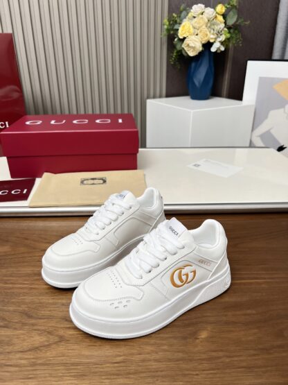 Gucci casual sneakers - Image 5