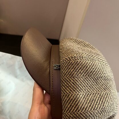 Hermes woolen new duckbill military cap - Image 4