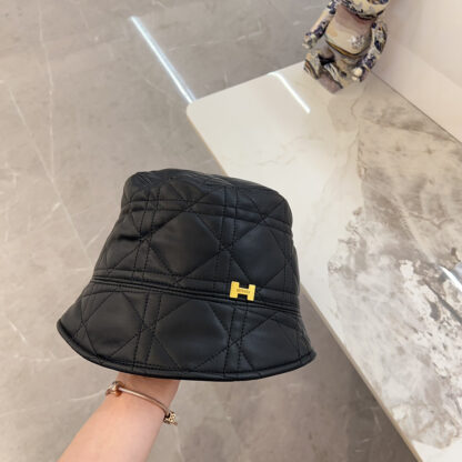 Hermès bucket hat for men and women - Image 4