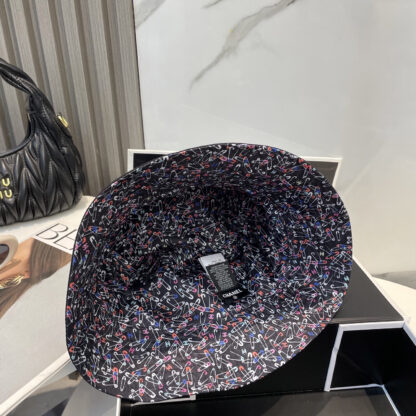 Chanel double-sided embroidered bucket hat - Image 4