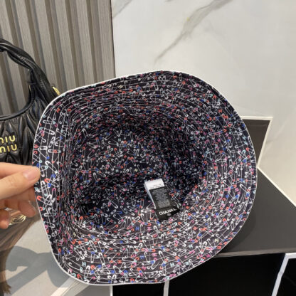 Chanel double-sided embroidered bucket hat - Image 4