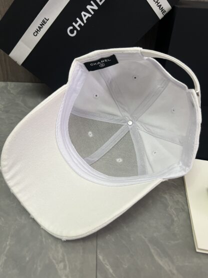 Chanel Classic Casual Baseball Cap - Image 4