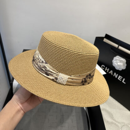 Chanel flat straw hat - Image 4