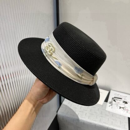 Chanel flat hat - Image 4