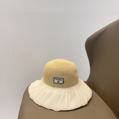 Chanel wrinkled irregular bucket hat - Image 4