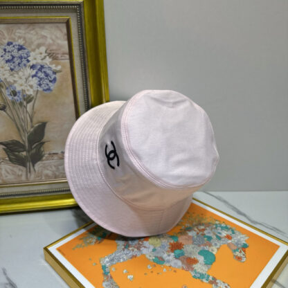 Chanel high-end bucket hat - Image 4