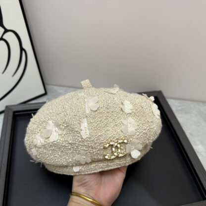 Chanel stylish versatile beret - Image 4