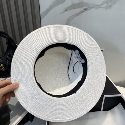 Chanel versatile high-end flat top straw hat - Image 4