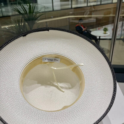 Dior casual large brim straw sun hat - Image 5