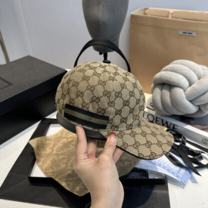 Gucci Lido Baseball Cap - Image 4