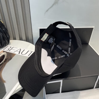 Gucci baseball cap - Image 4