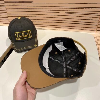 Fendi classic monogram trendy baseball cap - Image 5