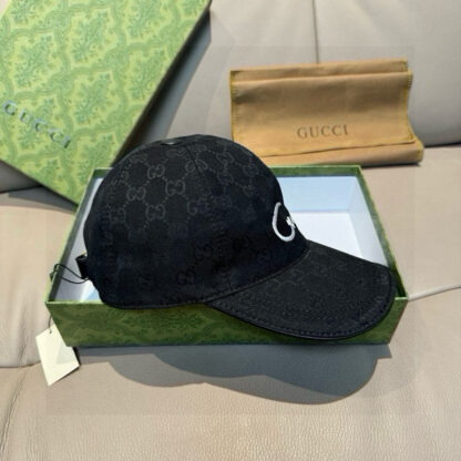 Gucci embroidered baseball cap - Image 4