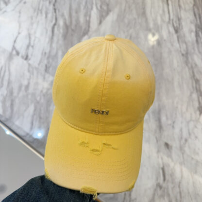 Fendi stylish simple baseball cap - Image 5