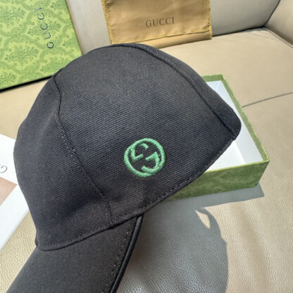 Gucci embroidered baseball cap - Image 4