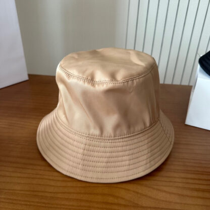 Gucci simple embroidered bucket hat - Image 4