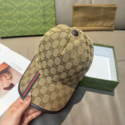Gucci classic baseball cap - Image 4