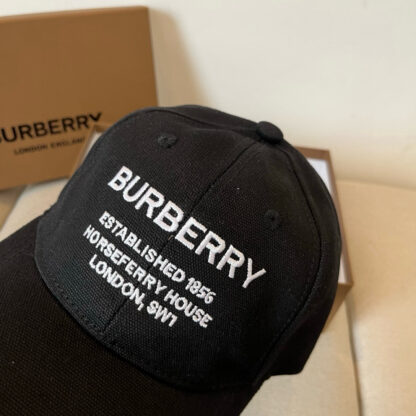 Burberry Simple Fashion Baseball Cap - Image 5