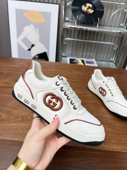 Gucci low-top distressed sneakers - Image 5