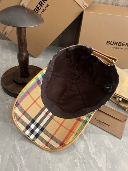 Burberry simple fashion casual baseball cap - Image 5