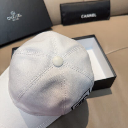 Chanel Classic Casual Baseball Cap - Image 4