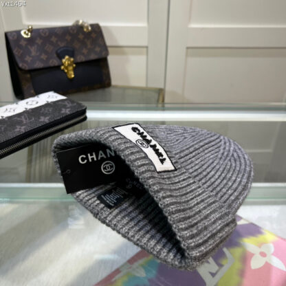 Chanel stylish and comfortable wool knitted hat - Image 4