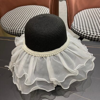 Burberry Classic Straw Bucket Hat - Image 4
