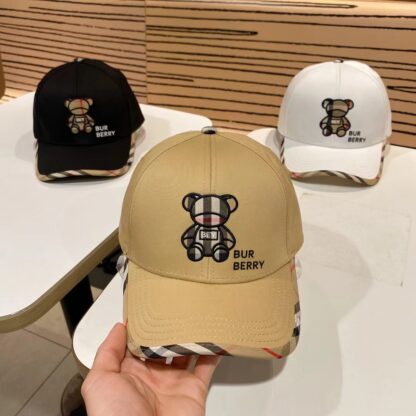 Burberry Classic Bucket Hat with Embroidery - Image 5