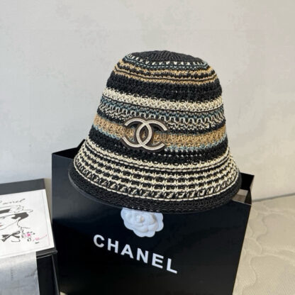 Chanel knitted bucket hat - Image 4