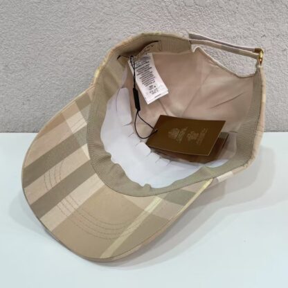 Burberry Classic Simple Check Baseball Cap - Image 5