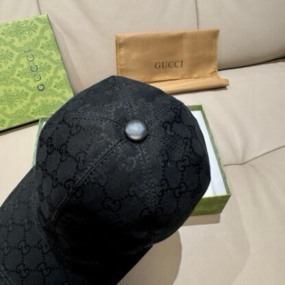Gucci co-branded baseball cap - Image 3