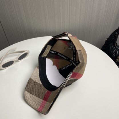 Burberry Classic Slouch Baseball Cap - Image 5