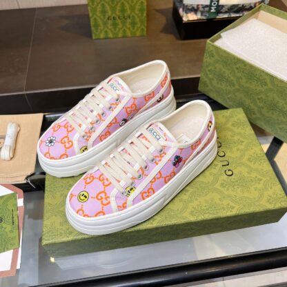 Gucci early spring casual sneakers - Image 5