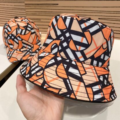 Burberry Classic Casual Fashion Bucket Hat - Image 5